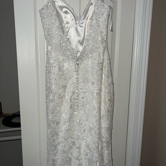Size 6 Morilee wedding dress. - Picture 2 of 9